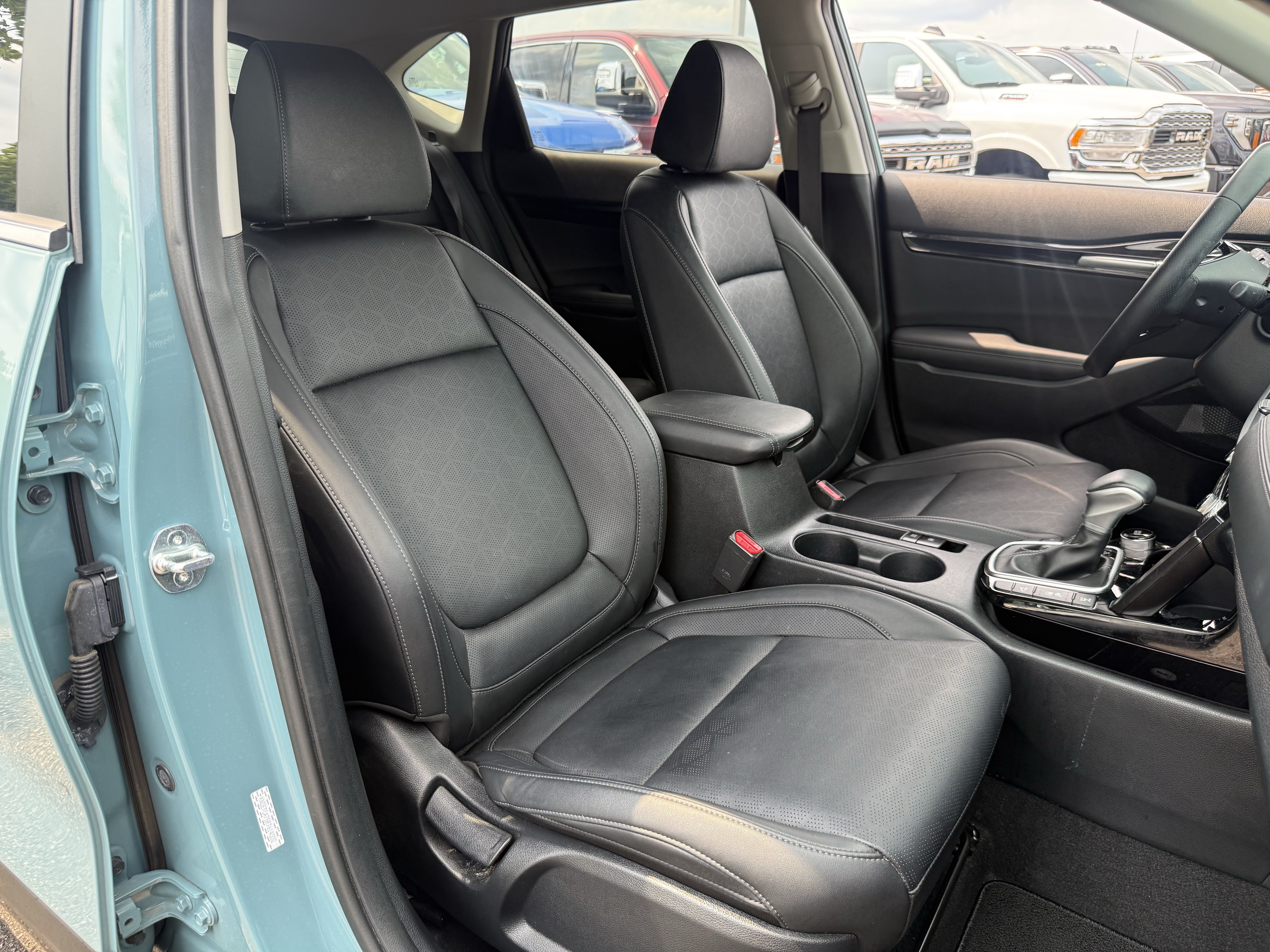 Used 2024 Kia Seltos SX w/ SX Sunroof Package AWD/4WD image 35
