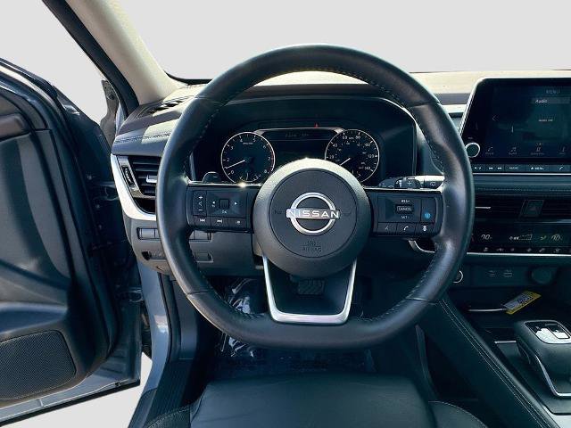 Used 2023 Nissan Rogue SL AWD/4WD image 8