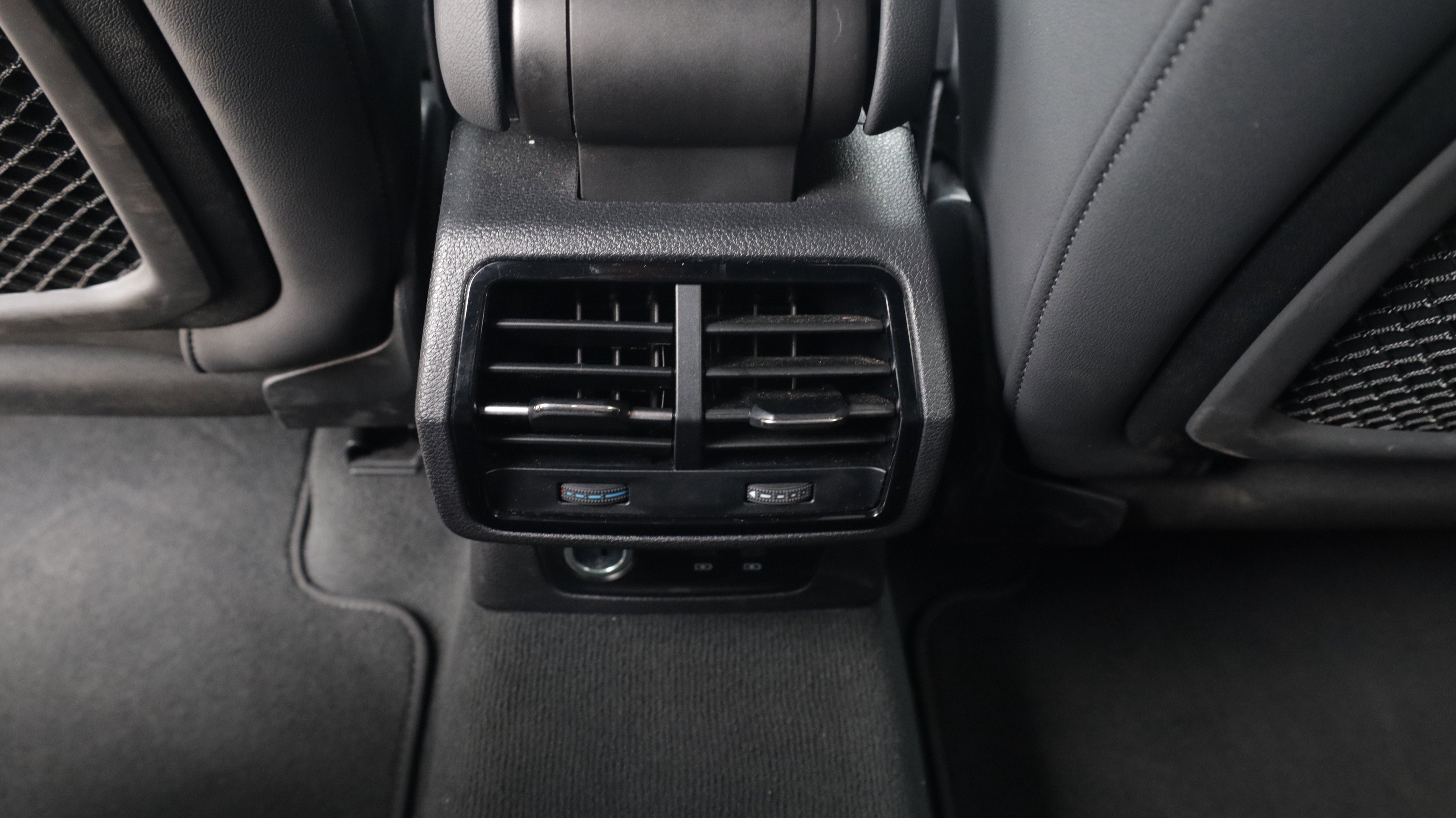 Used 2025 Audi Q3 2.0T Premium AWD/4WD image 22