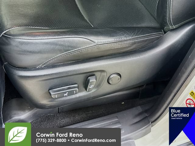 Used 2019 Toyota 4Runner Limited AWD/4WD image 23