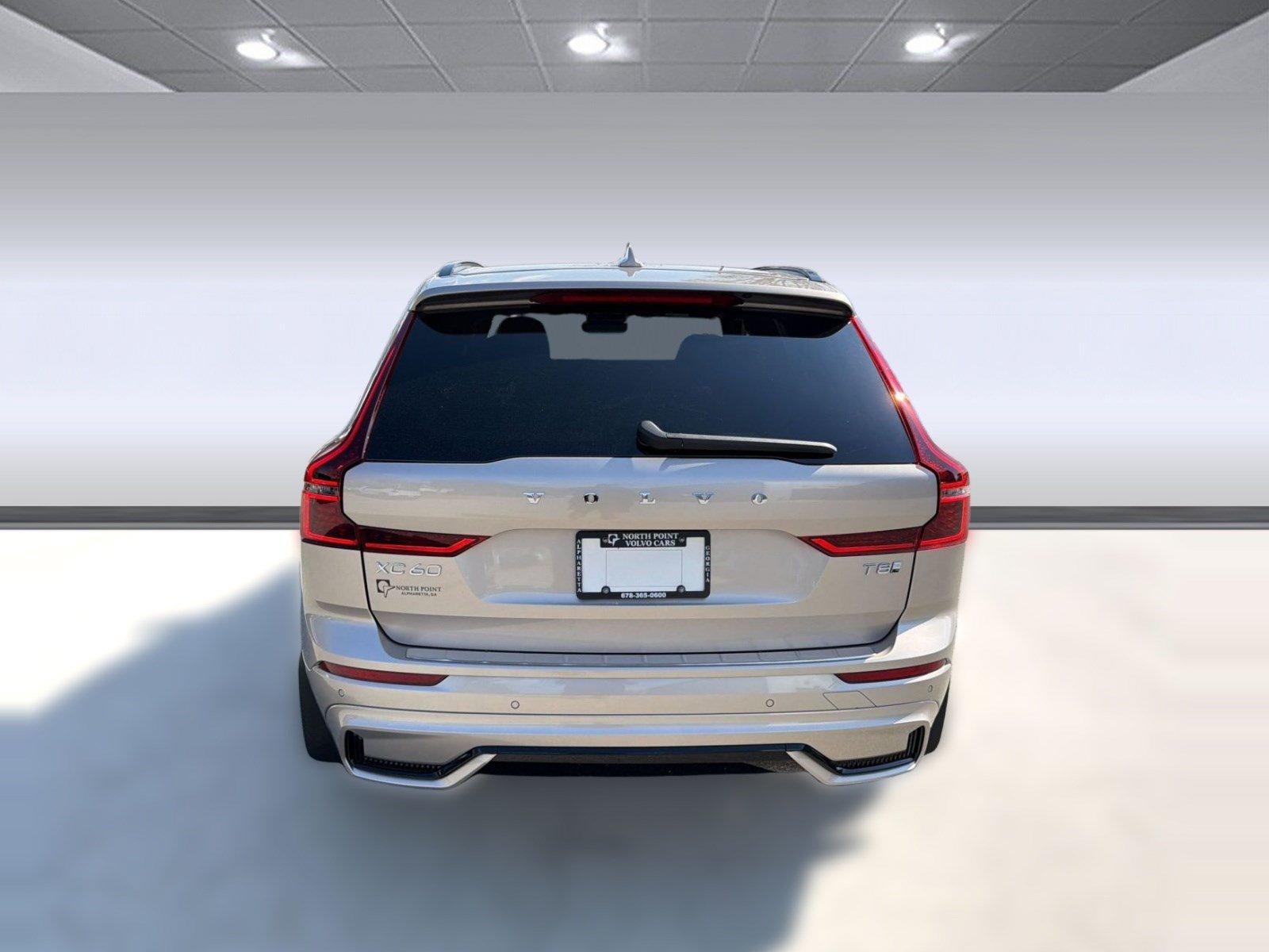 New 2026 Volvo XC60 T8 Plus w/ Climate Package AWD/4WD image 10