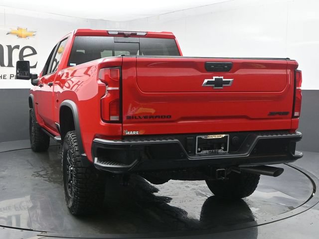 New 2026 Chevrolet Silverado 2500 ZR2 w/ LPO, Dark Essentials Package AWD/4WD image 13