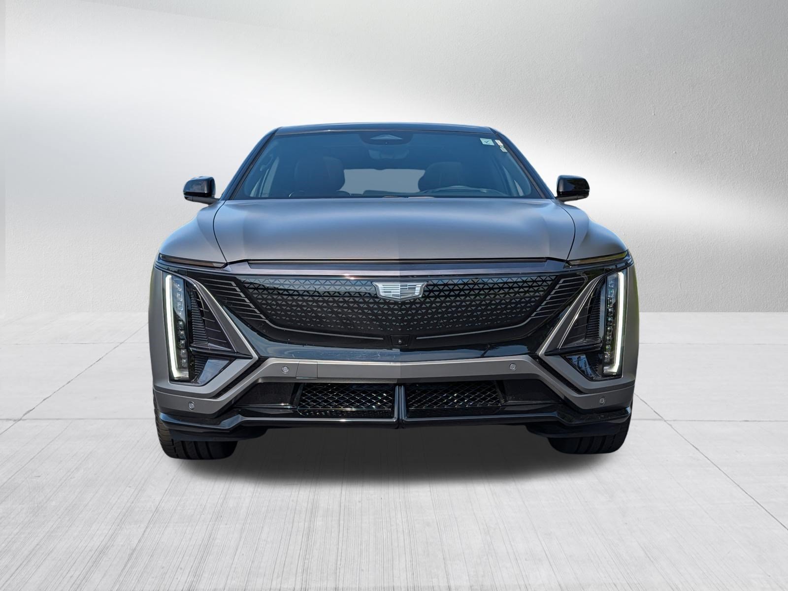 New 2026 Cadillac Lyriq V w/ LPO, Floor Liner Package AWD/4WD image 2