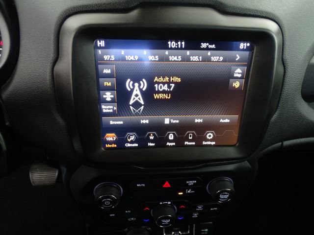 Certified 2022 Jeep Renegade Latitude AWD/4WD image 13