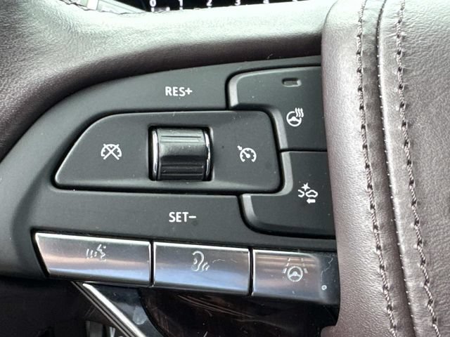 Used 2023 Cadillac Escalade Sport Platinum w/ LPO, ONYX Package RWD image 31