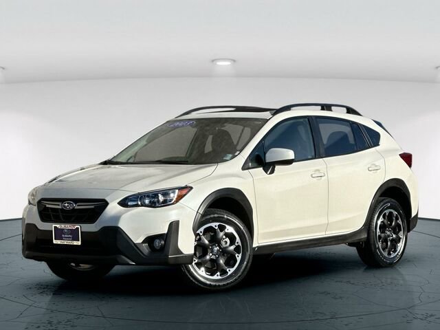 Used 2023 Subaru Crosstrek 2.0i Premium image 2
