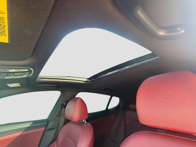 Used 2023 Kia Stinger GT-Line w/ Sun & Sound Package AWD/4WD image 23