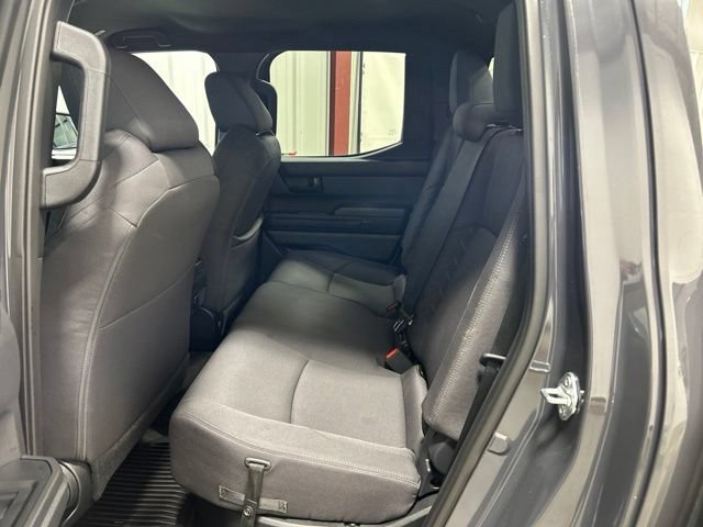 Used 2025 Toyota Tacoma SR5 AWD/4WD image 16