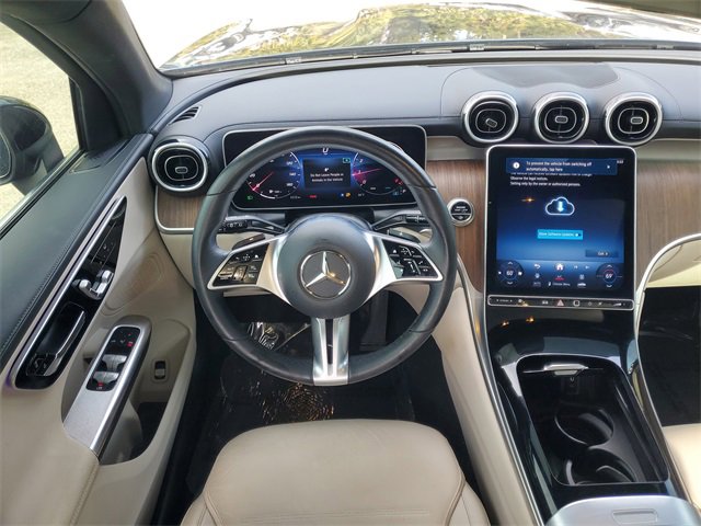 Used 2024 Mercedes-Benz GLC 300 4MATIC image 26