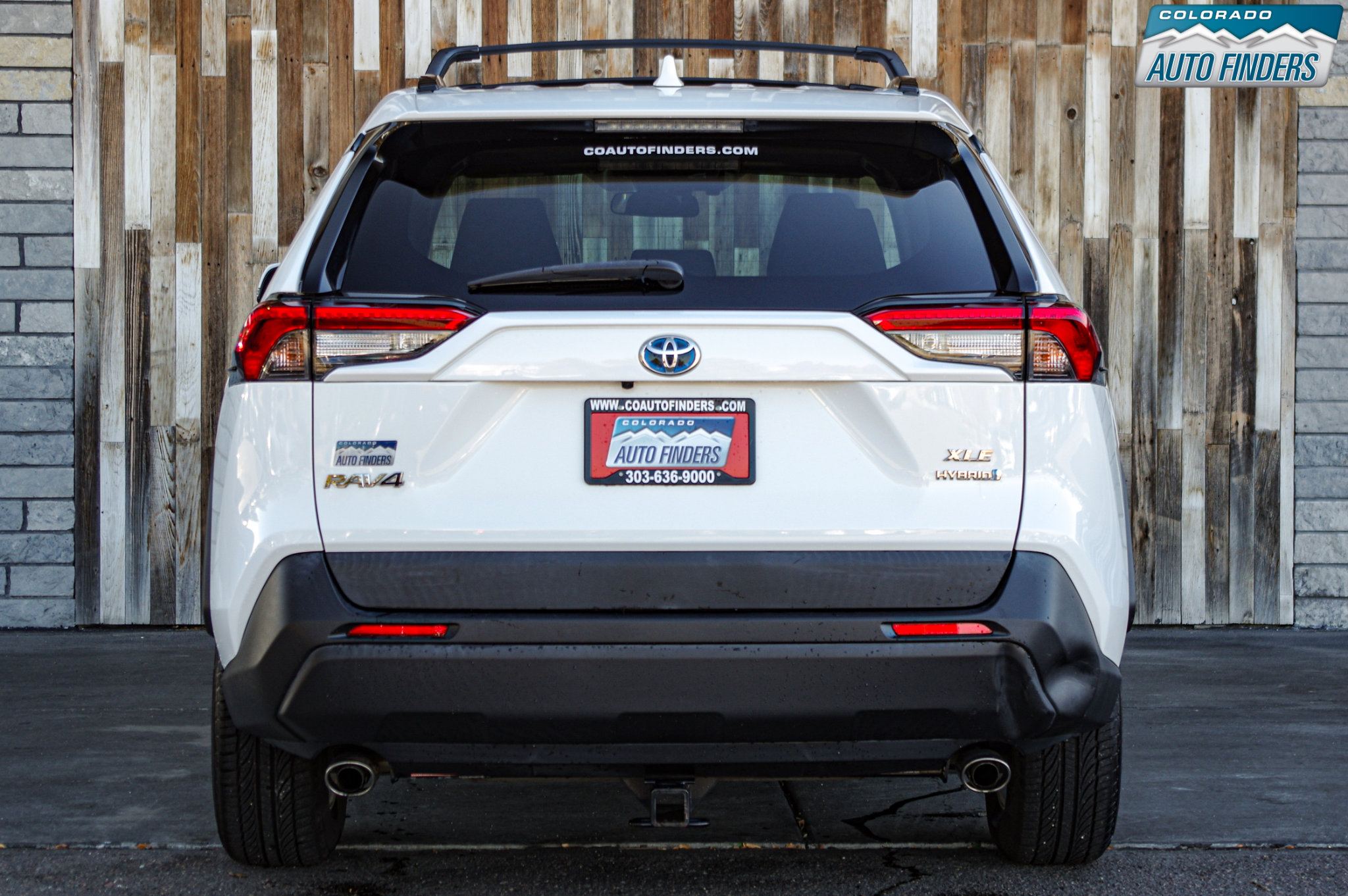 Used 2020 Toyota RAV4 XLE image 5