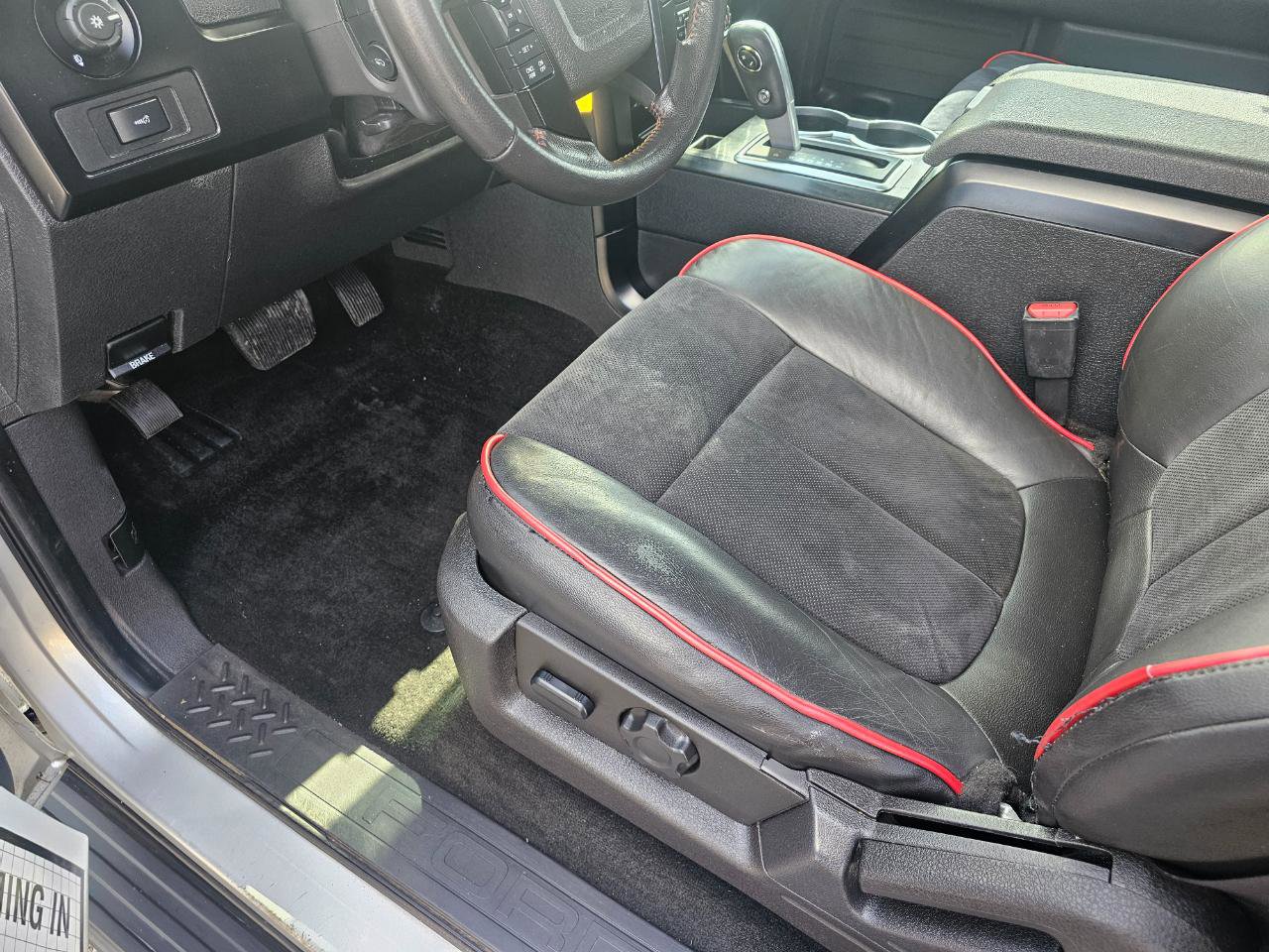 Used 2014 Ford F150 FX4 w/ FX Appearance Package AWD/4WD image 22