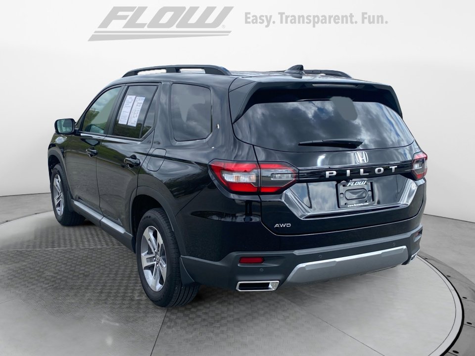 Certified 2026 Honda Pilot EX-L image 6