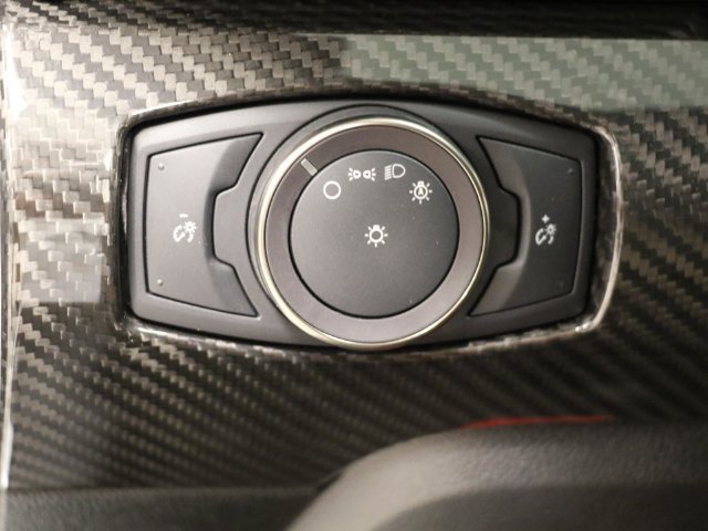Used 2019 Ford Mustang Shelby GT350R w/ GT350R Equipment Group 920A RWD image 31