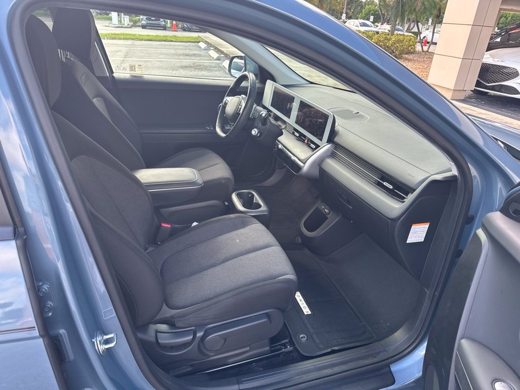 Certified 2024 Hyundai Ioniq 5 SEL RWD image 6