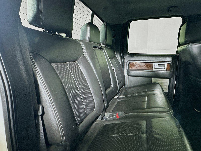 Used 2012 Ford F150 Lariat w/ Lariat Chrome Pkg image 28