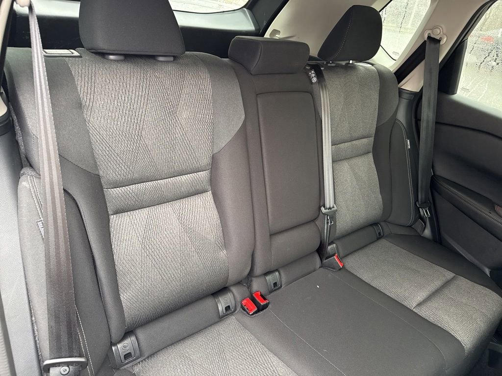 Used 2025 Nissan Rogue SV image 20