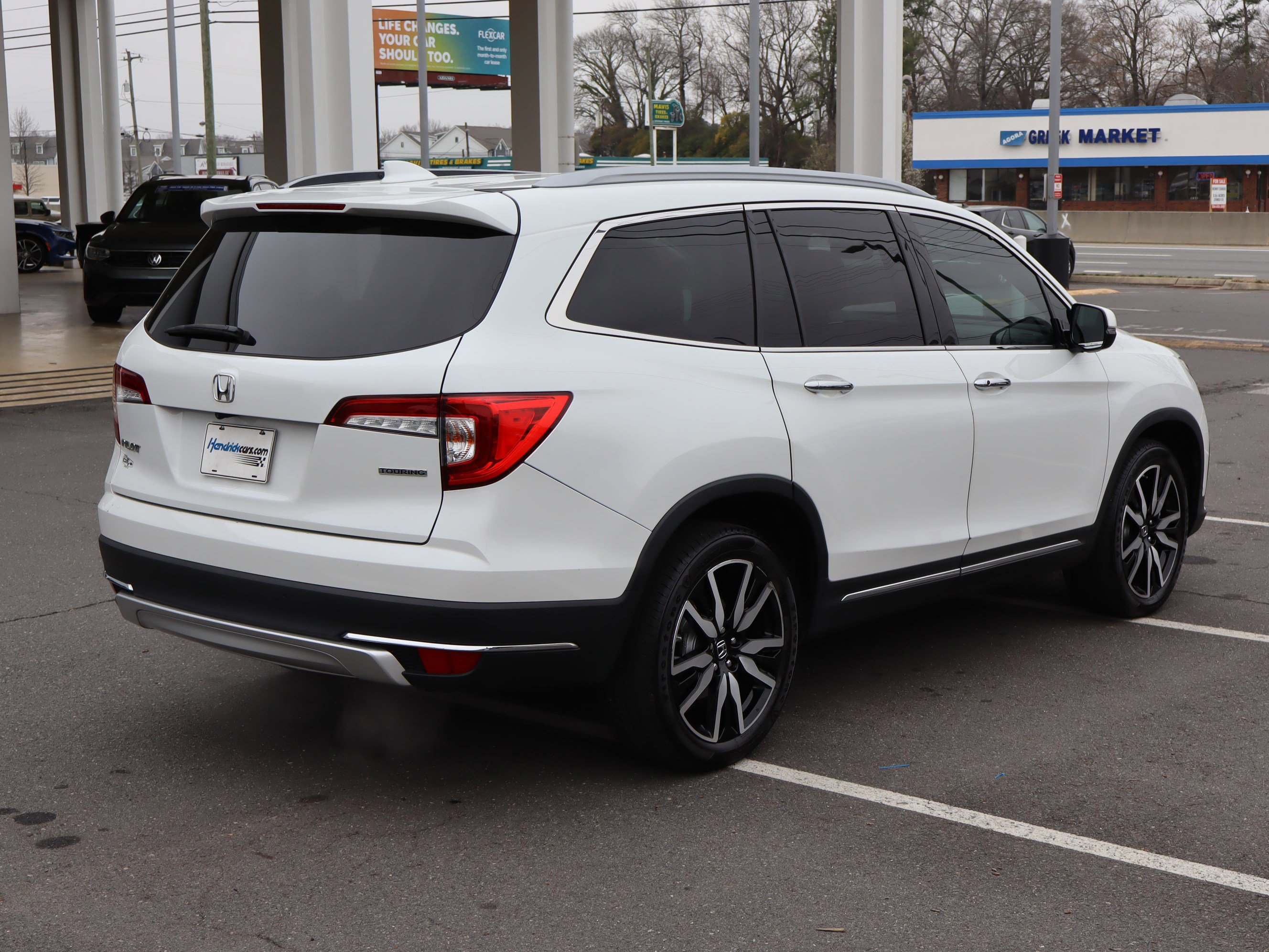 Used 2021 Honda Pilot Touring image 10