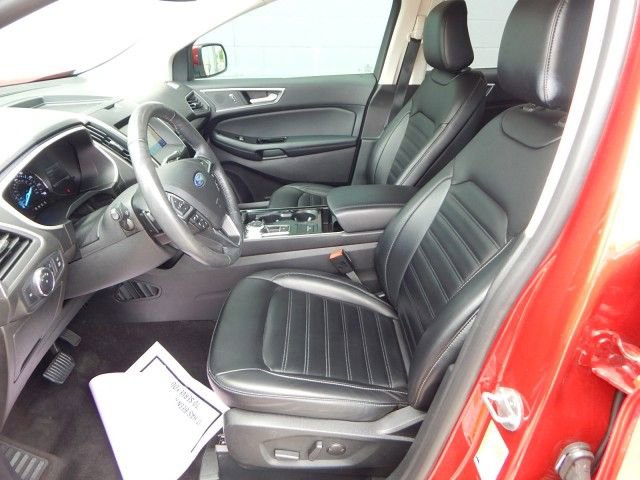 Used 2020 Ford Edge SEL w/ Convenience Package image 12