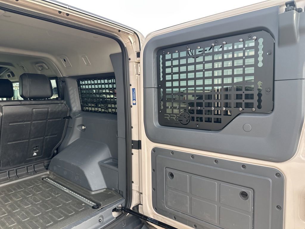 Used 2024 INEOS Grenadier Fieldmaster Edition image 11