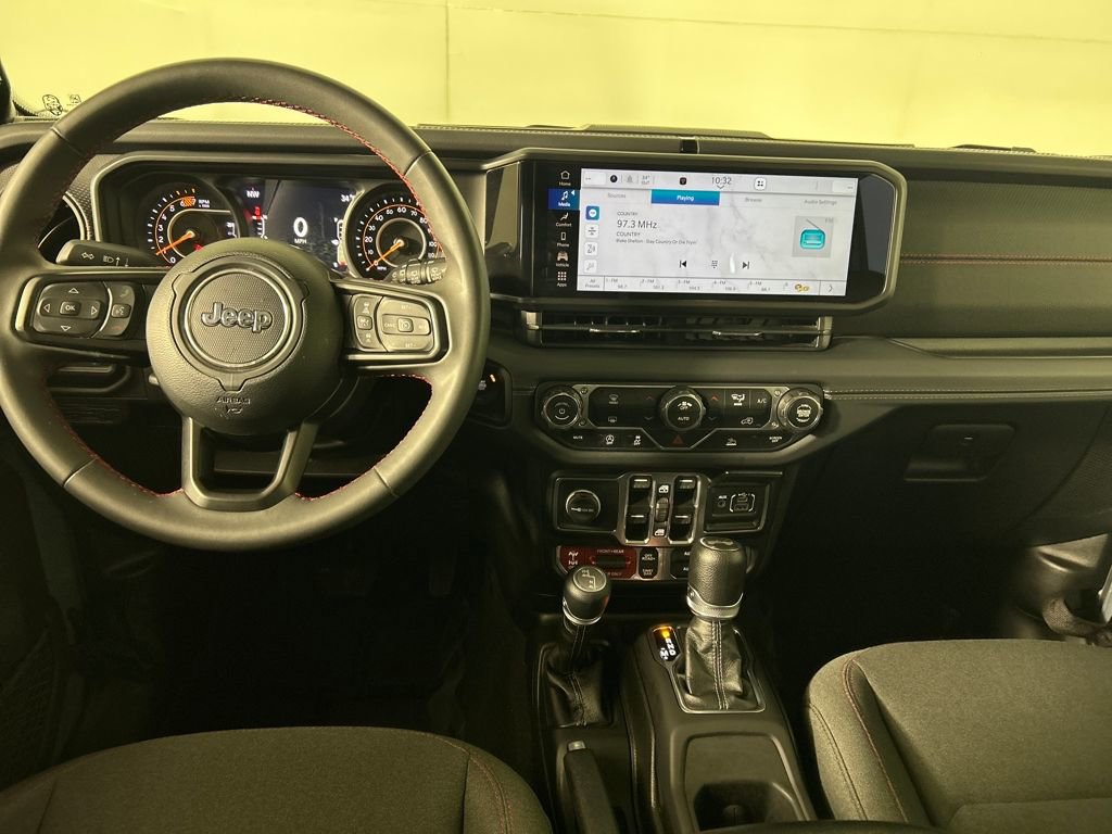 Used 2024 Jeep Wrangler Unlimited Rubicon image 19