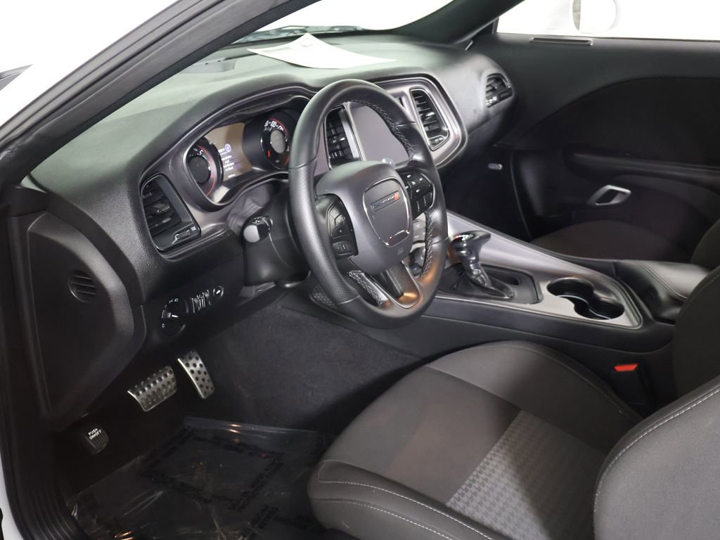 Used 2023 Dodge Challenger R/T w/ Blacktop Package image 18