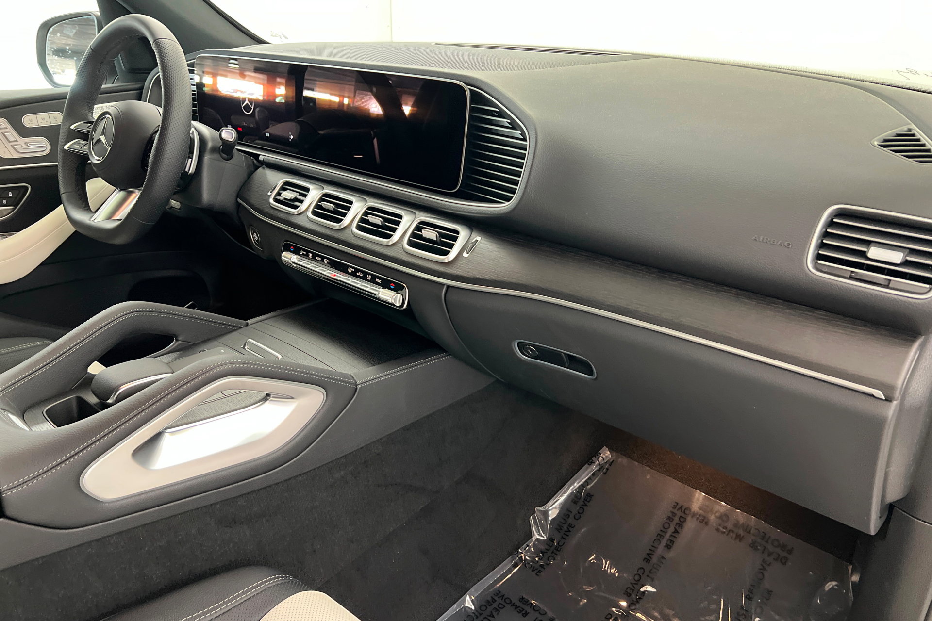 New 2026 Mercedes-Benz GLE 450 4MATIC image 24