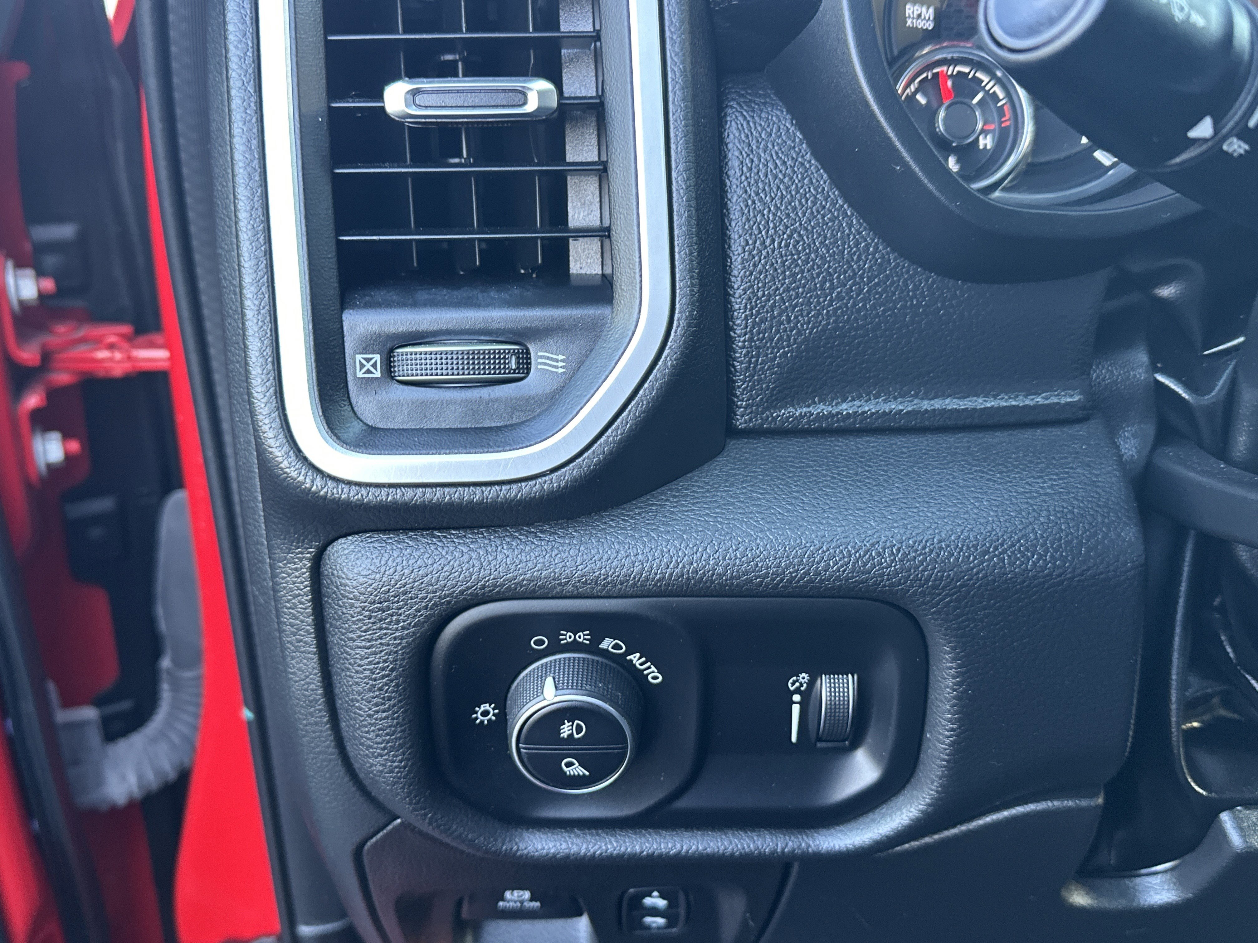 Used 2022 RAM 1500 Big Horn image 26