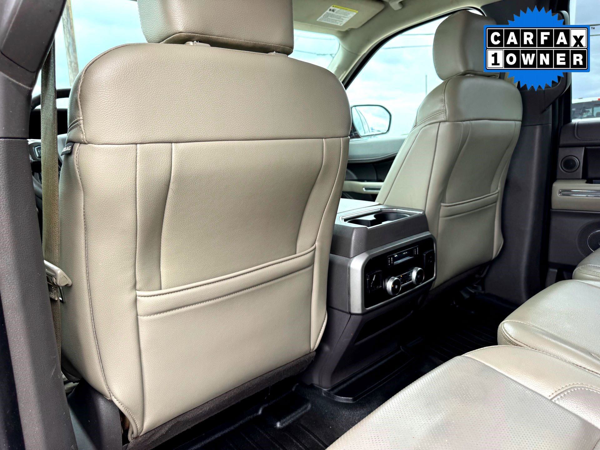 Used 2018 Ford Expedition Max XLT w/ Equipment Group 202A image 19