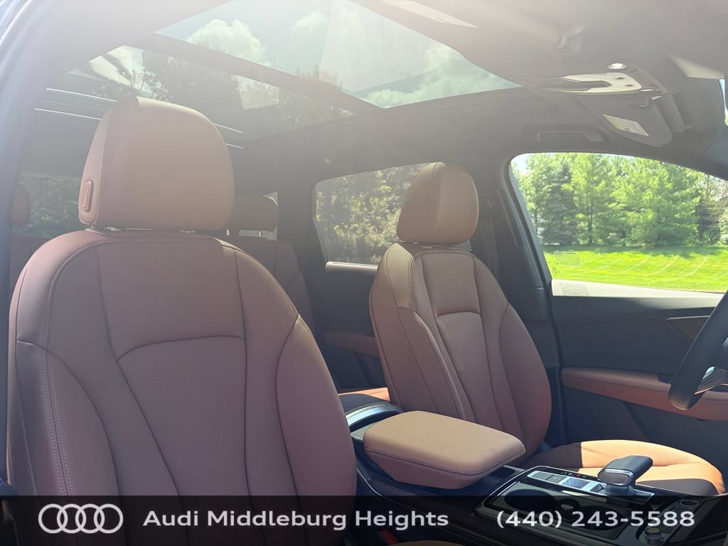 Used 2026 Audi Q7 2.0T Premium Plus w/ Premium Plus Package AWD/4WD image 29