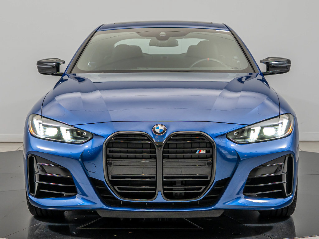 Used 2026 BMW M440i Coupe RWD image 2