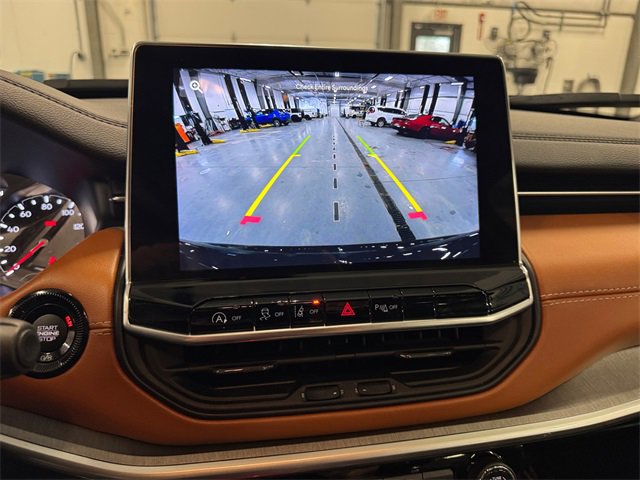 Used 2024 Jeep Compass Limited image 22