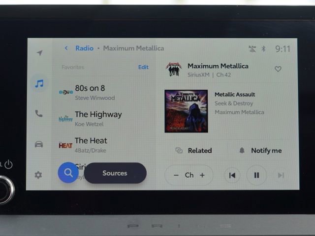 Used 2023 Toyota Prius XLE image 23