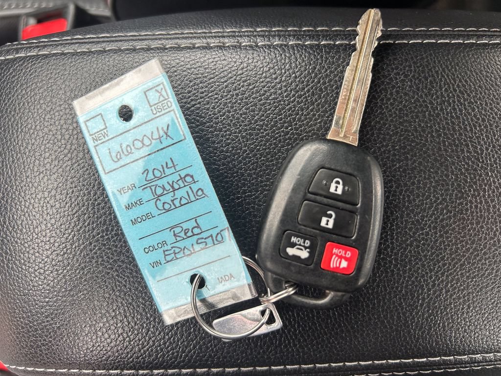 Used 2014 Toyota Corolla S FWD image 31