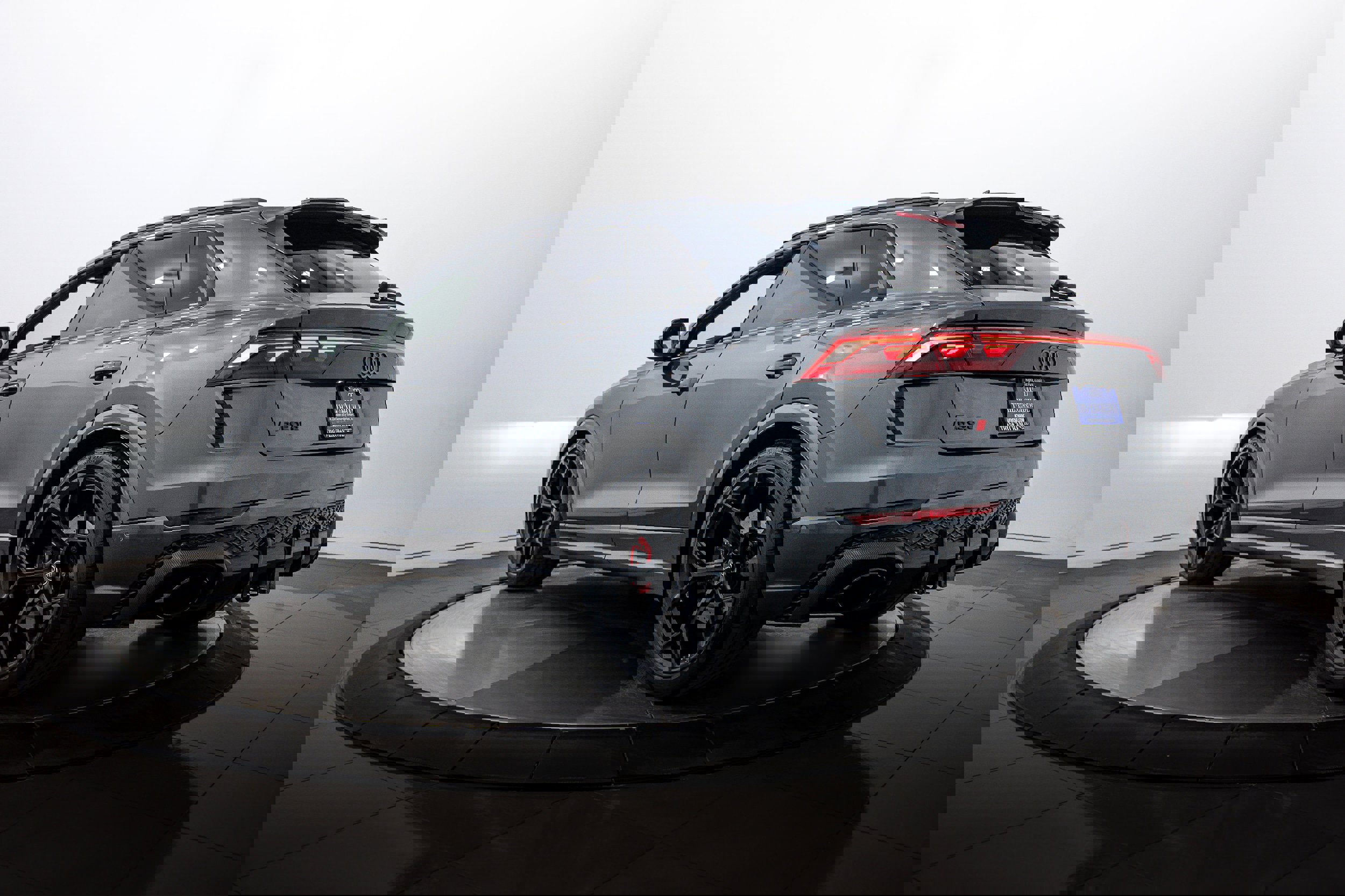 Used 2025 Audi RS Q8 performance image 5