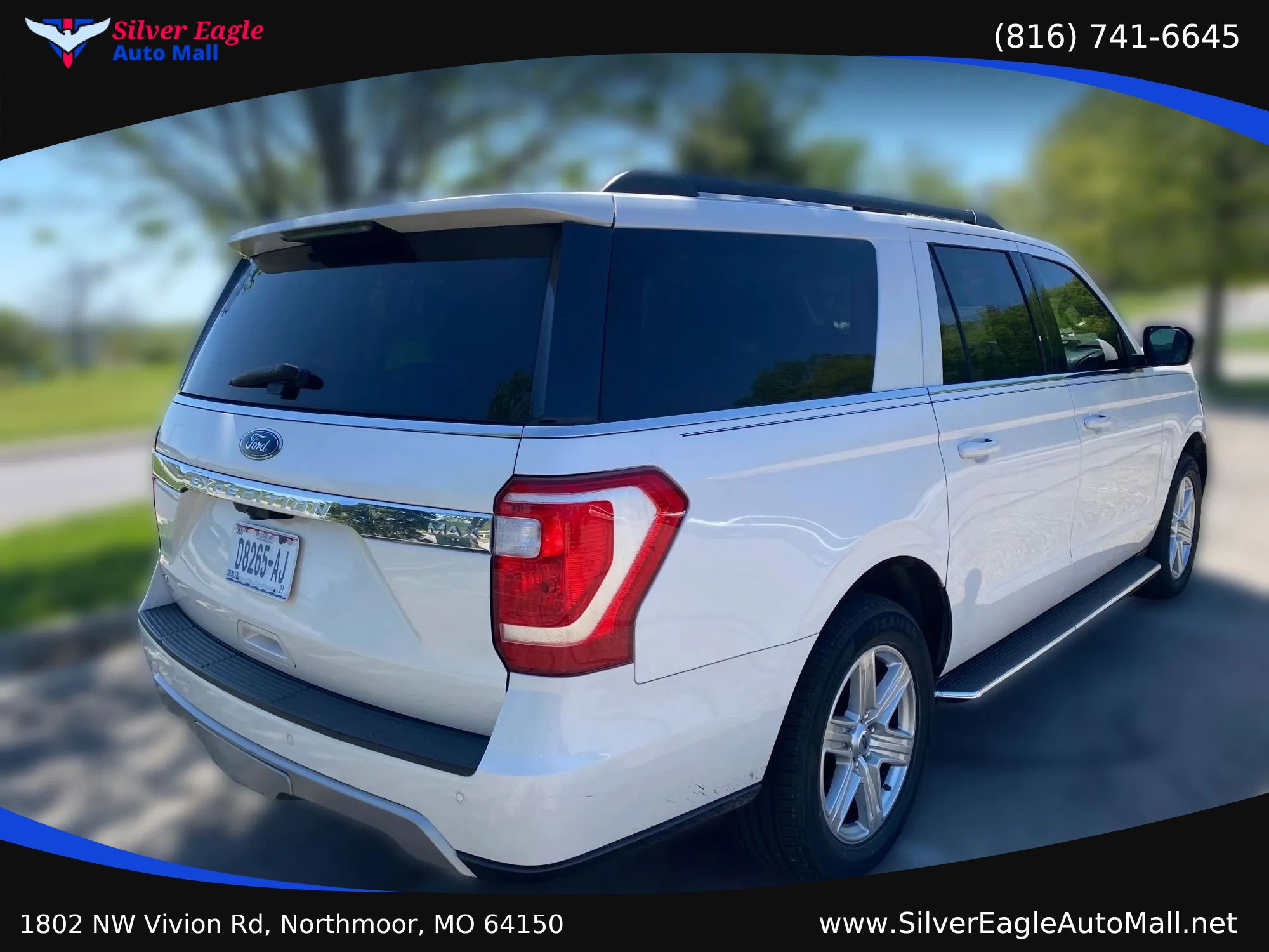 Used 2018 Ford Expedition Max XLT w/ Equipment Group 202A AWD/4WD image 8