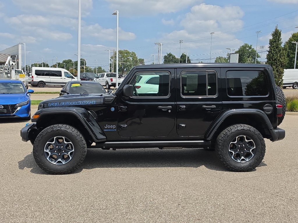 Used 2023 Jeep Wrangler Unlimited Rubicon 4xe w/ Cold Weather Group AWD/4WD image 4