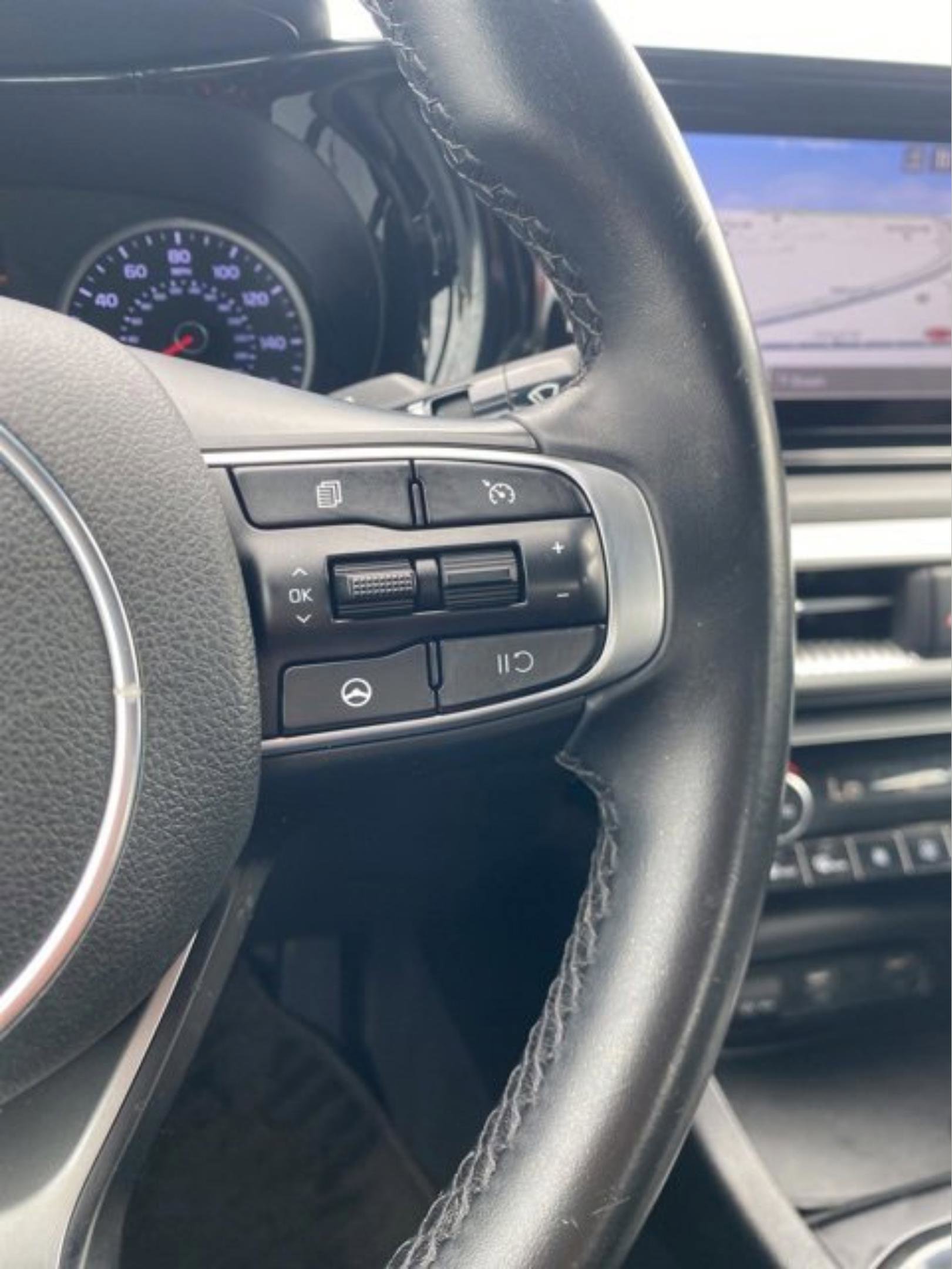 Used 2022 Kia K5 GT-Line FWD image 22