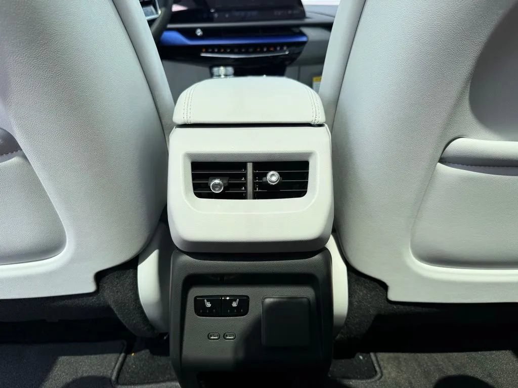 New 2027 Cadillac Optiq Premium Sport AWD/4WD image 21