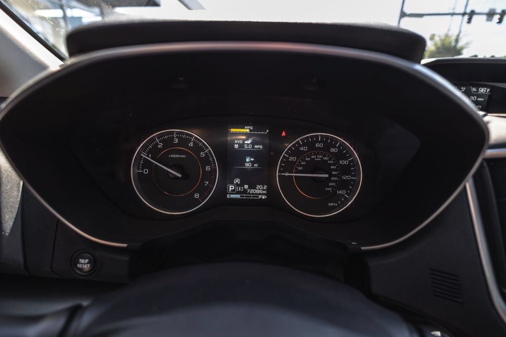 Used 2022 Subaru Crosstrek 2.5i Limited w/ Moonroof Package 2 AWD/4WD image 13