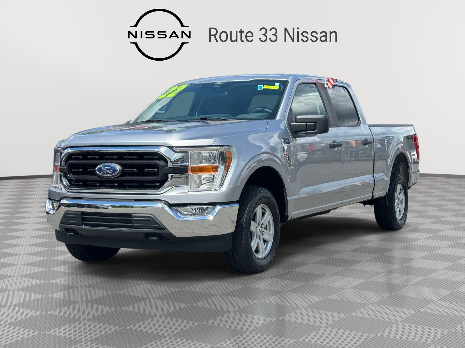 Used 2022 Ford F150 XLT AWD/4WD image 2