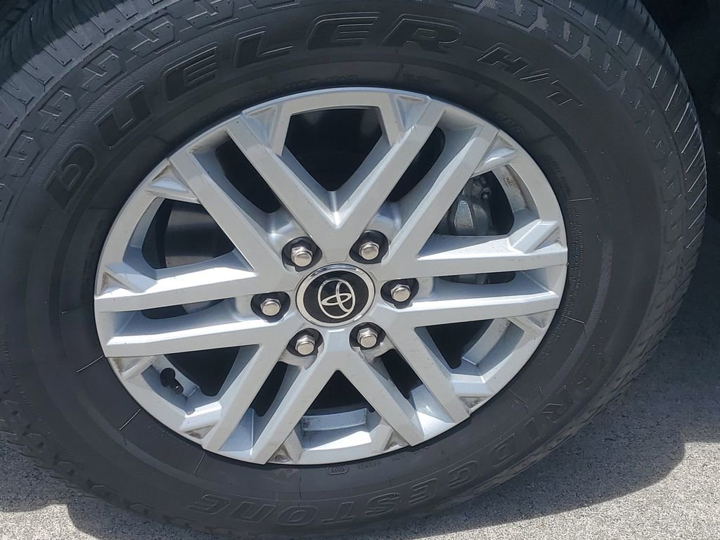 Used 2024 Toyota Tundra SR5 w/ SR5 Convenience Package image 4