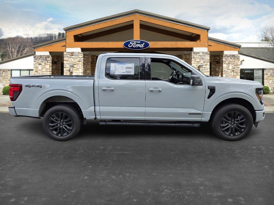 New 2024 Ford F150 XLT w/ Equipment Group 302A MID image 4