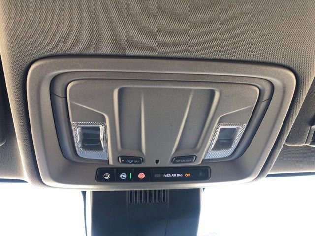 Used 2023 Chevrolet Silverado 1500 LTZ image 21