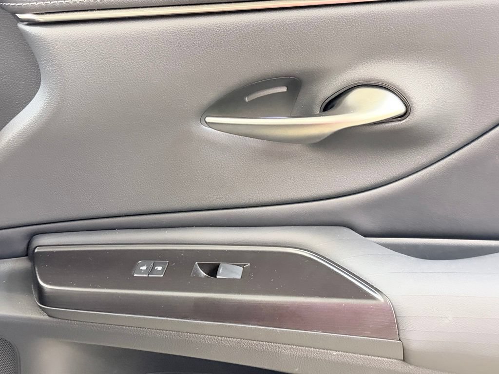 Used 2019 Lexus ES 350 w/ Accessory Package 2 FWD image 35