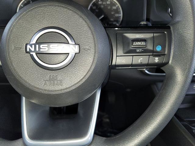 Certified 2023 Nissan Rogue SV image 24