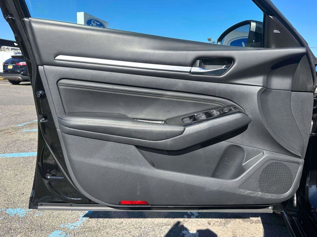 Used 2021 Nissan Altima 2.5 SL image 15