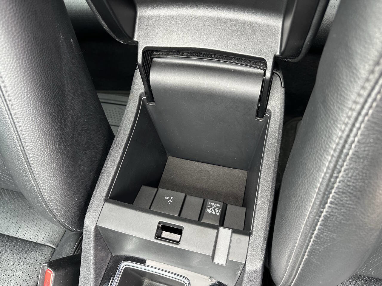 Used 2017 Honda Accord Touring image 39