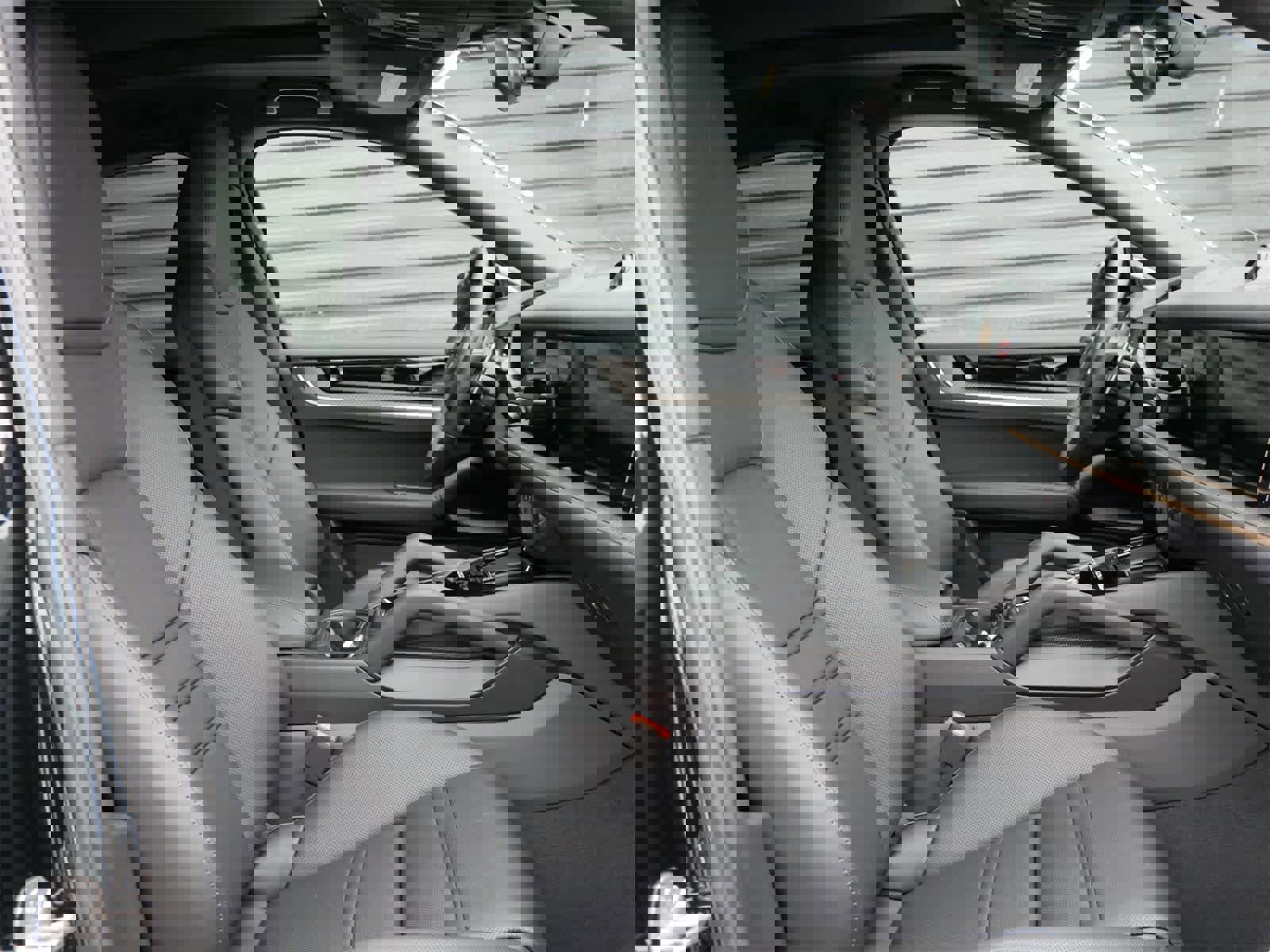 New 2026 Porsche Cayenne S image 27