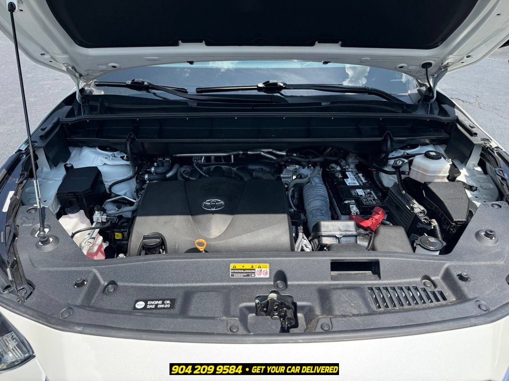 Used 2021 Toyota Highlander Limited FWD image 46