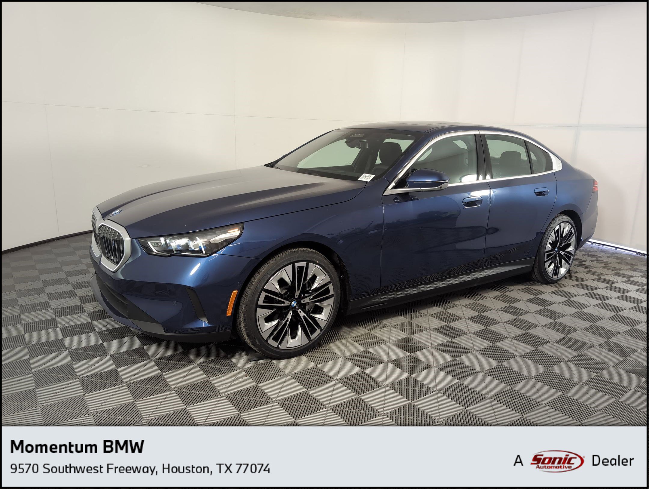 New 2026 BMW i5 eDrive40 w/ Premium Package